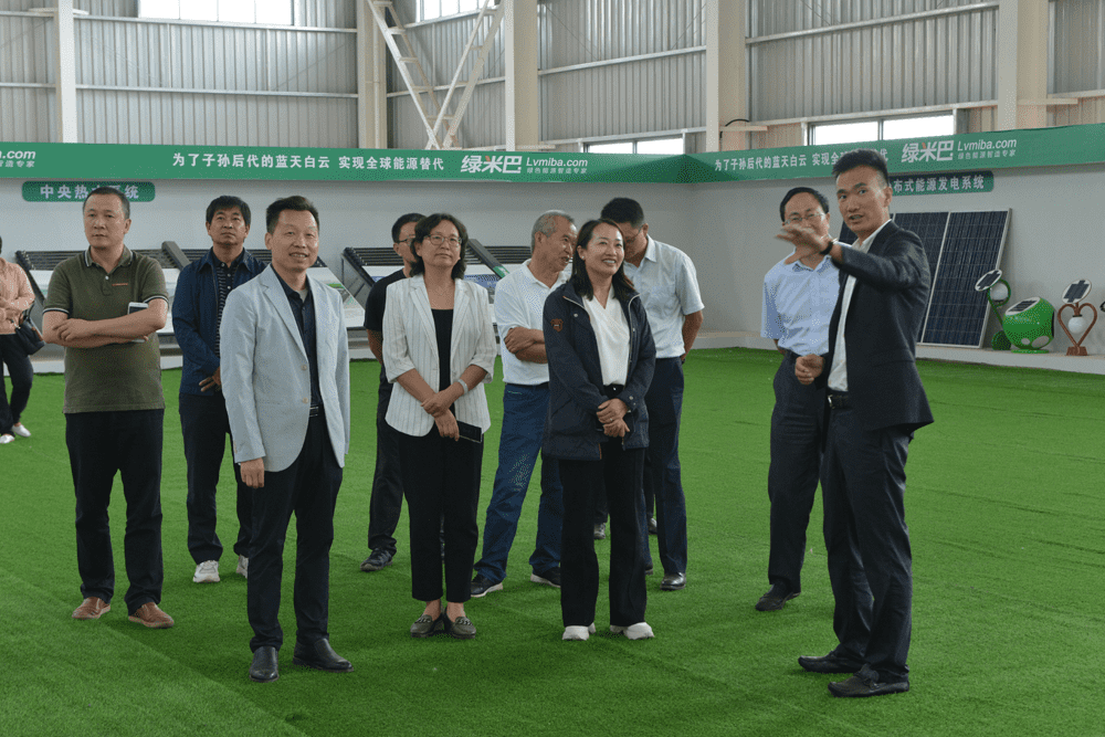 云南省科協(xié)副主席、政協(xié)常委袁曉瑭一行調(diào)研綠米巴產(chǎn)業(yè)園